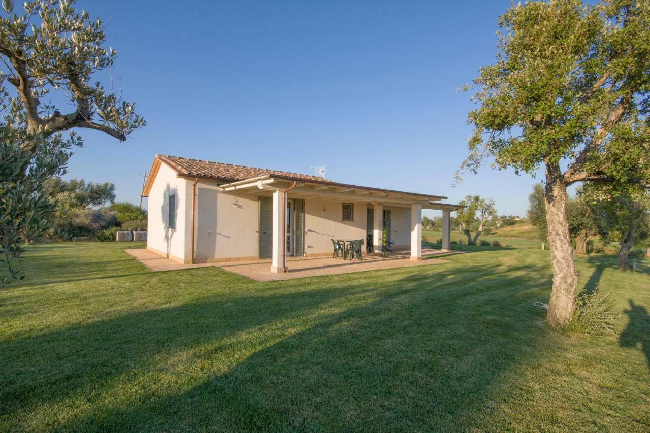 Agriturismo Il Mirto เปชชาโรมานา ภายนอก รูปภาพ