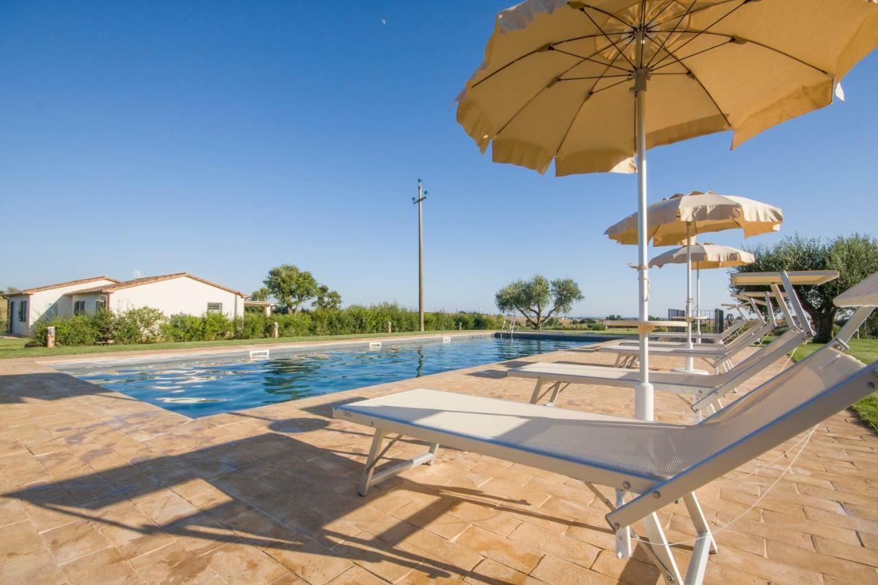 Agriturismo Il Mirto เปชชาโรมานา ภายนอก รูปภาพ