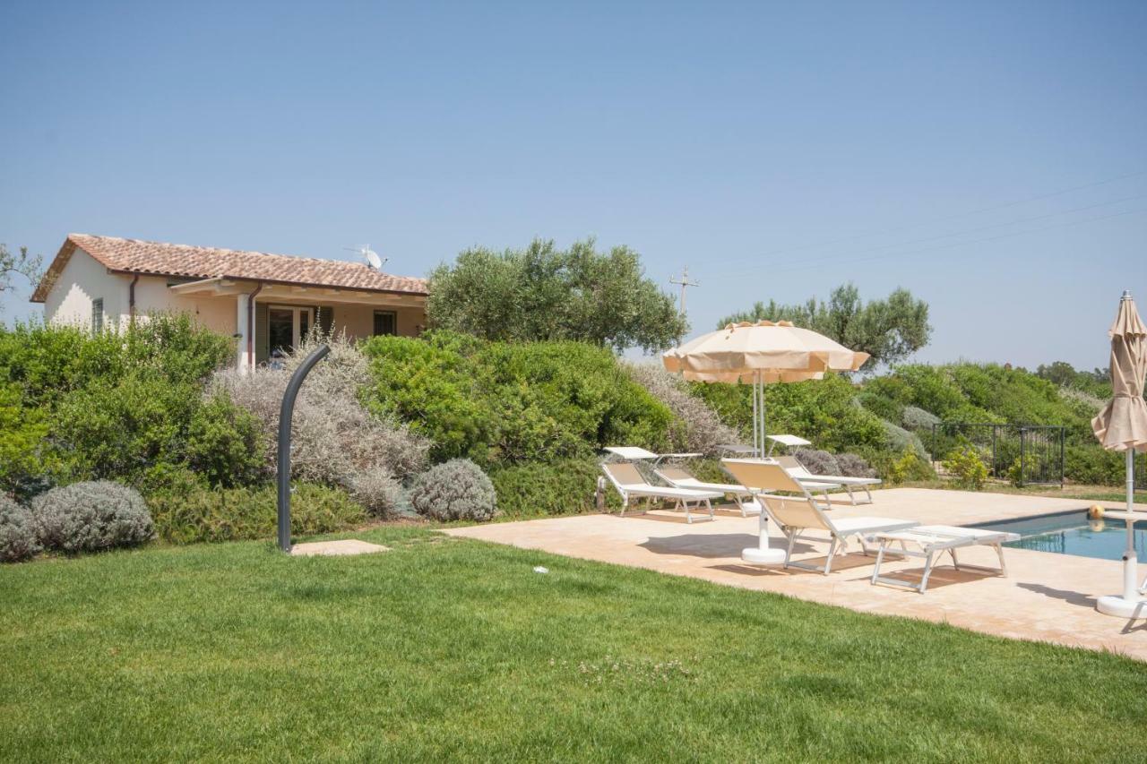 Agriturismo Il Mirto เปชชาโรมานา ภายนอก รูปภาพ