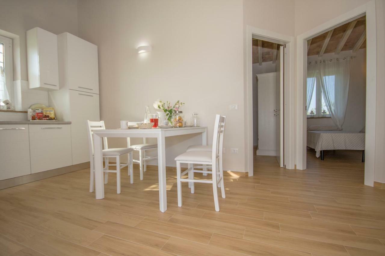 Agriturismo Il Mirto เปชชาโรมานา ภายนอก รูปภาพ